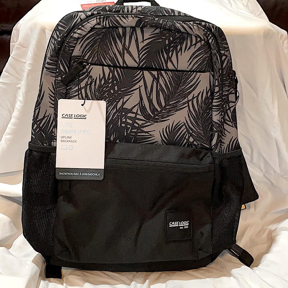 Case Logic Life Simplified Uplink Backpack.